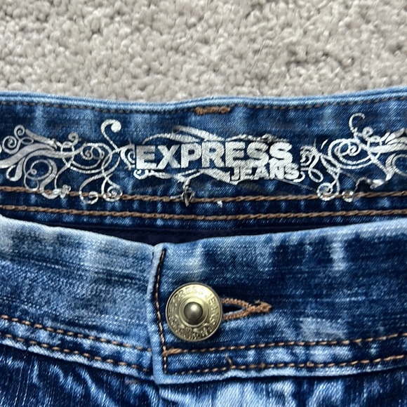 NWOT Express Shorts - Picture 2 of 5